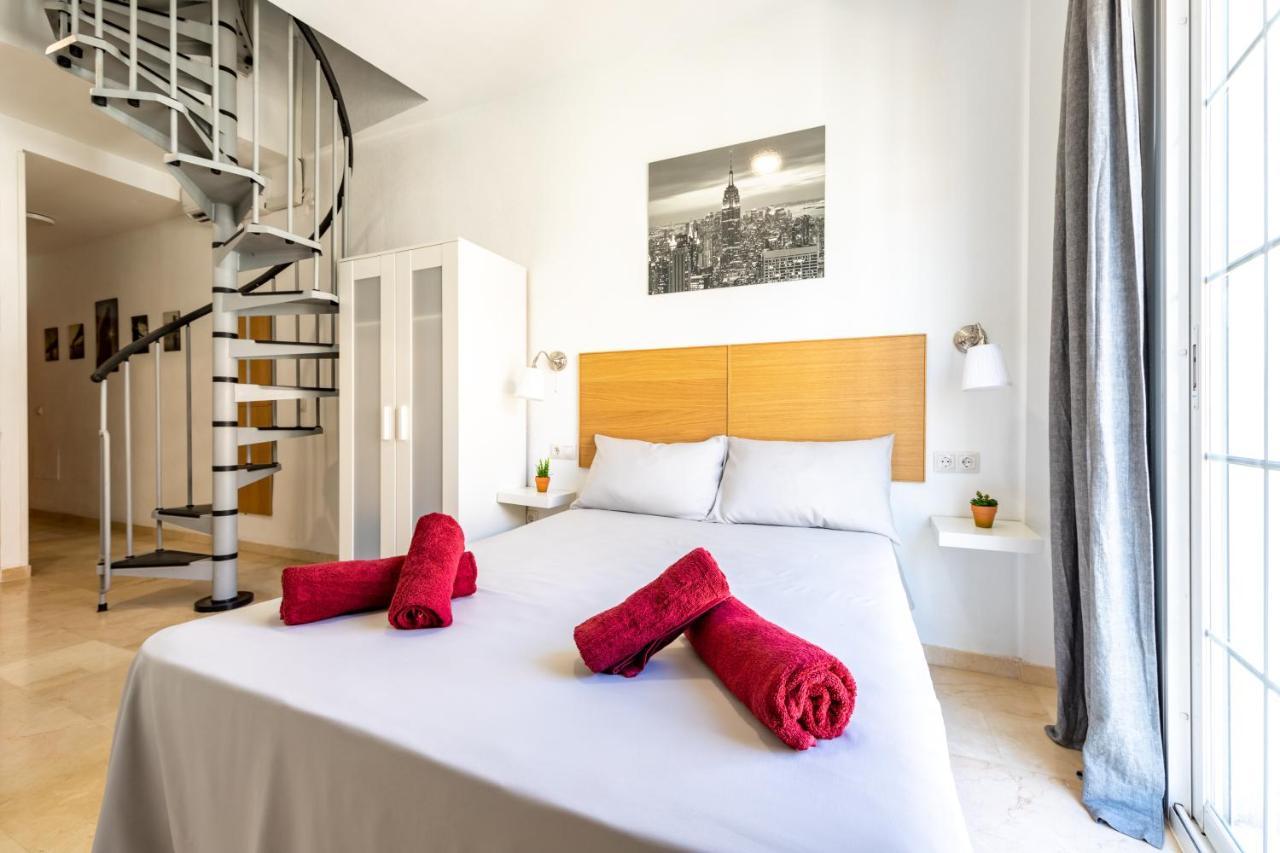 Private Rooftop & Elegant Studio - Center By Rems Apartment Malaga Ngoại thất bức ảnh